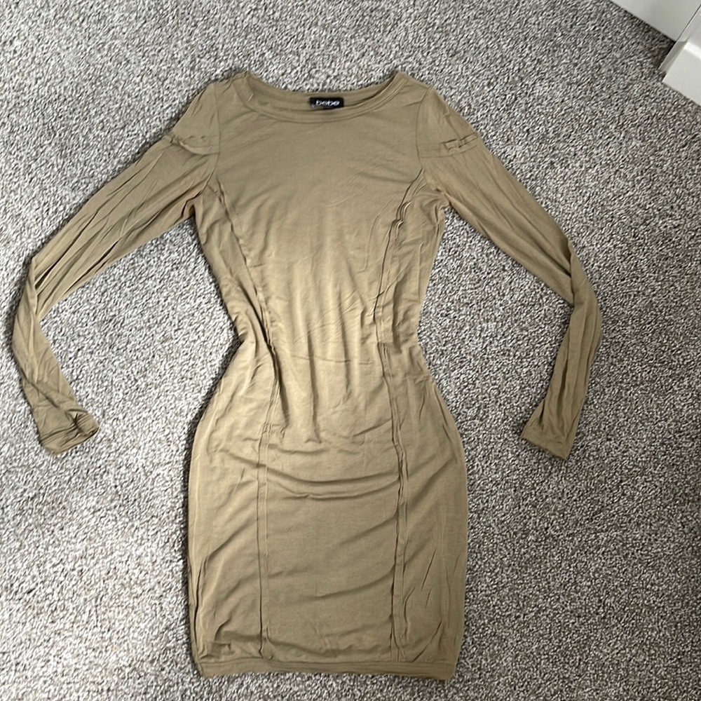 Long sleeve Bebe dress